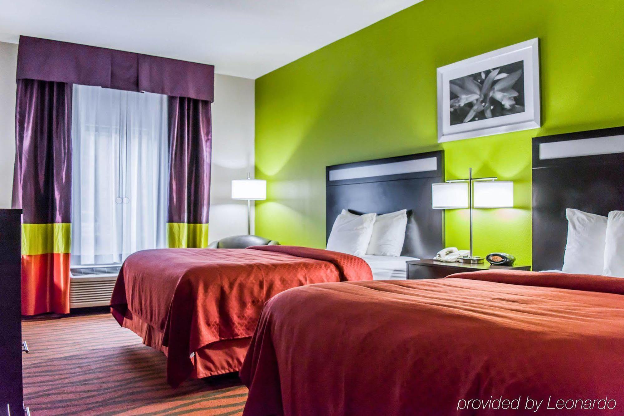 Quality Suites Fort Myers Airport I-75 Zewnętrze zdjęcie